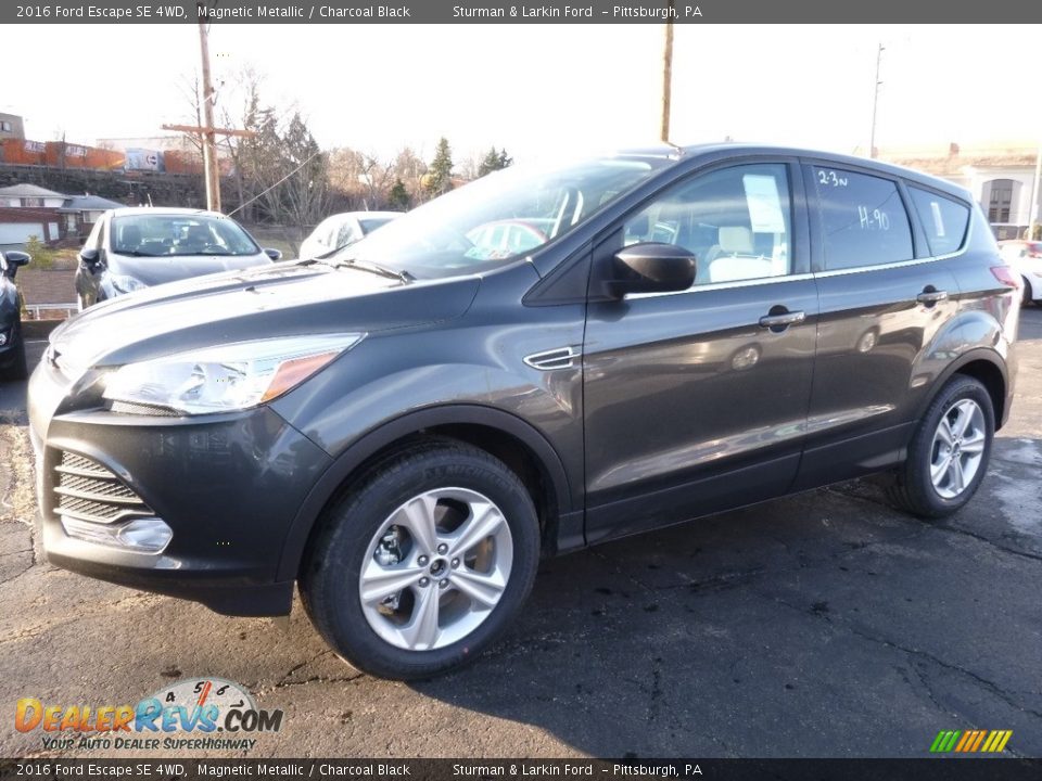 2016 Ford Escape SE 4WD Magnetic Metallic / Charcoal Black Photo #4