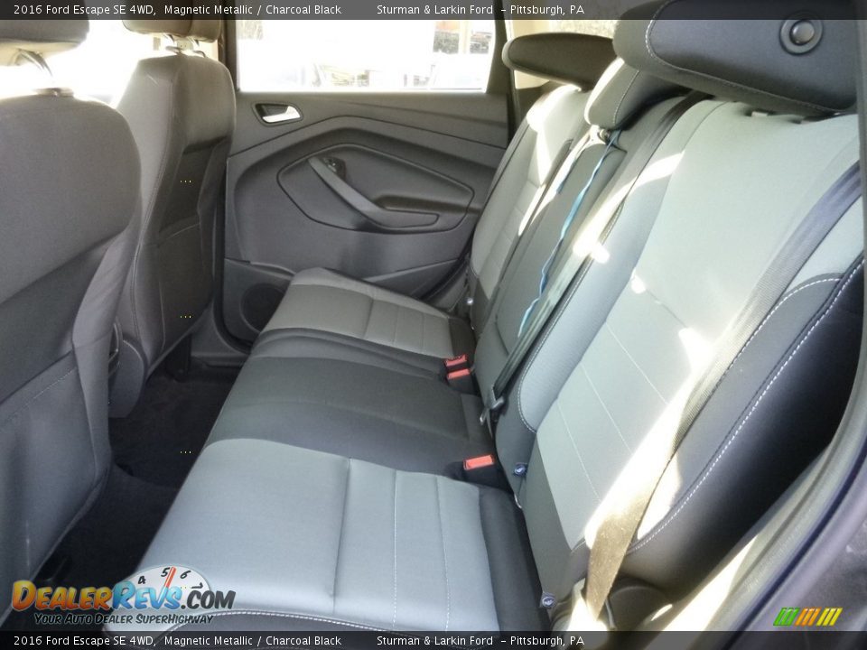 2016 Ford Escape SE 4WD Magnetic Metallic / Charcoal Black Photo #7