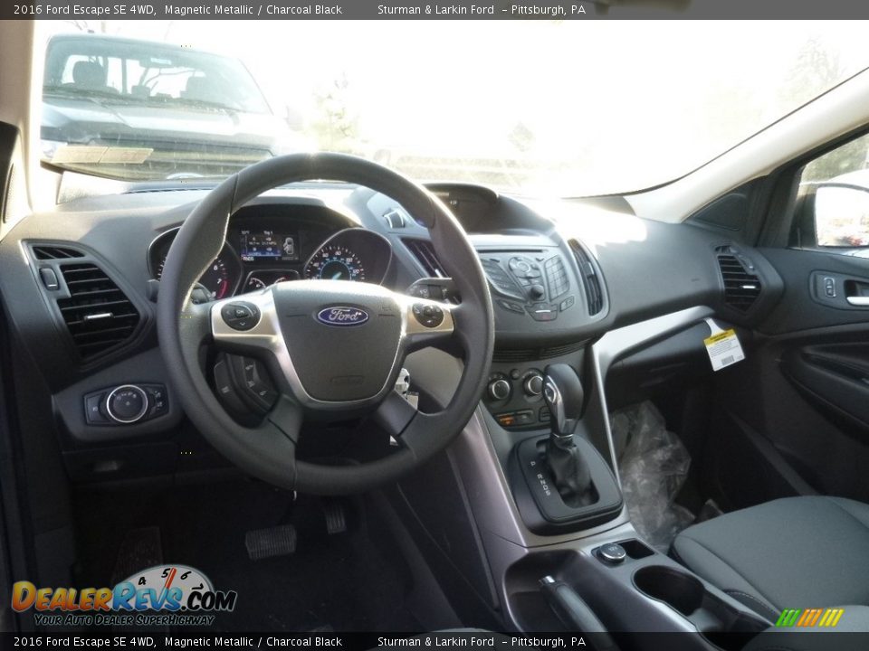 2016 Ford Escape SE 4WD Magnetic Metallic / Charcoal Black Photo #8