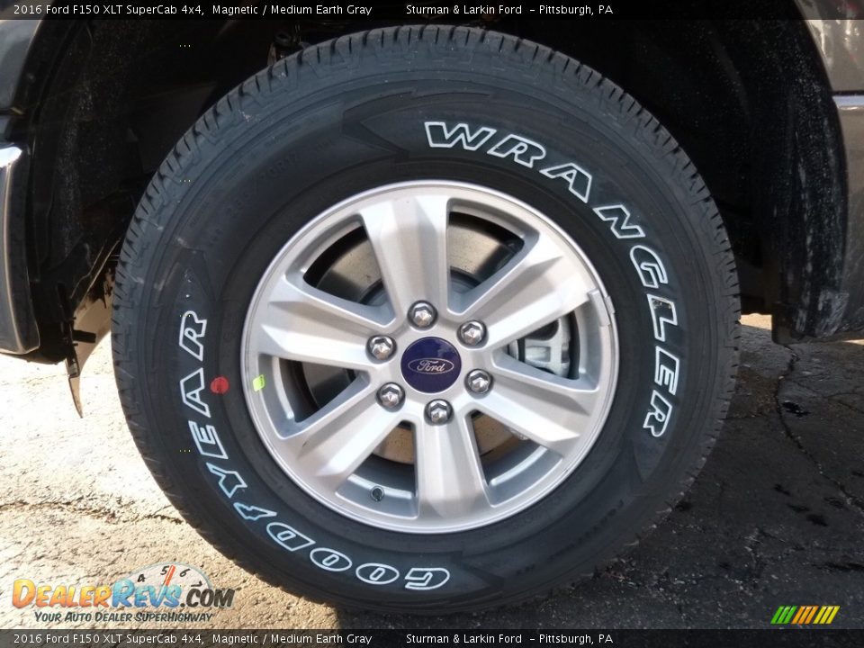 2016 Ford F150 XLT SuperCab 4x4 Magnetic / Medium Earth Gray Photo #4