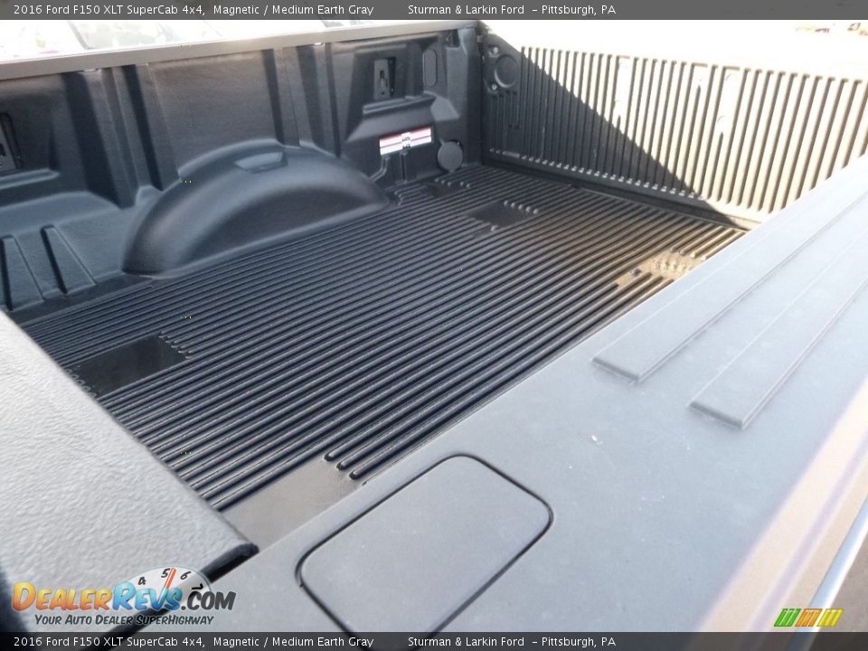 2016 Ford F150 XLT SuperCab 4x4 Magnetic / Medium Earth Gray Photo #5