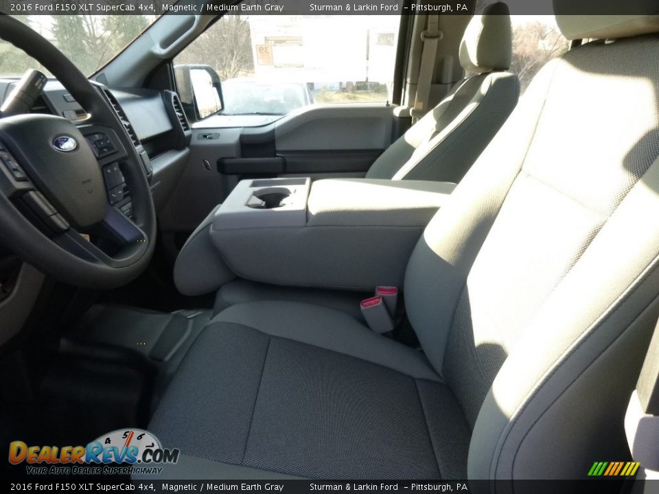 2016 Ford F150 XLT SuperCab 4x4 Magnetic / Medium Earth Gray Photo #6