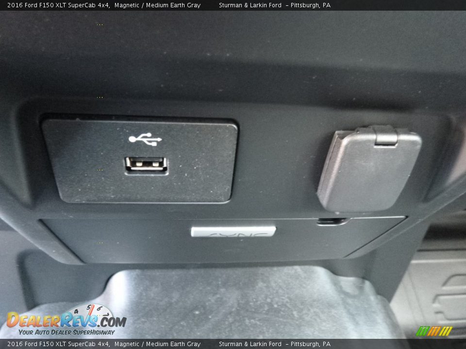 2016 Ford F150 XLT SuperCab 4x4 Magnetic / Medium Earth Gray Photo #13