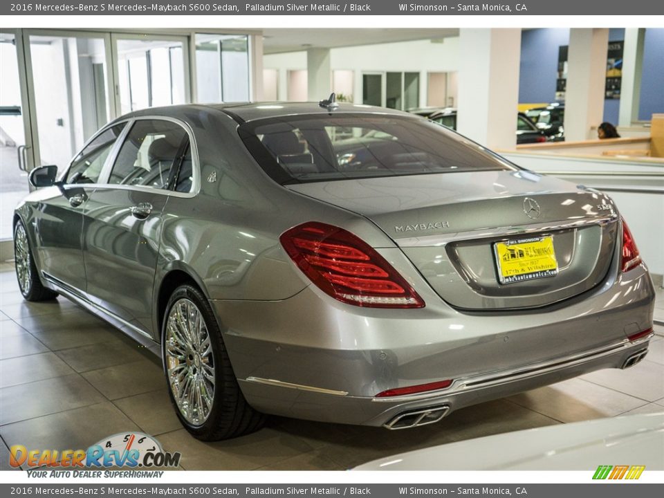 2016 Mercedes-Benz S Mercedes-Maybach S600 Sedan Palladium Silver Metallic / Black Photo #3