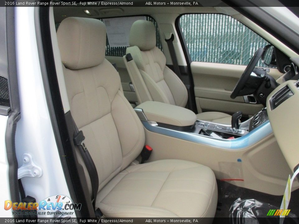 Front Seat of 2016 Land Rover Range Rover Sport SE Photo #12