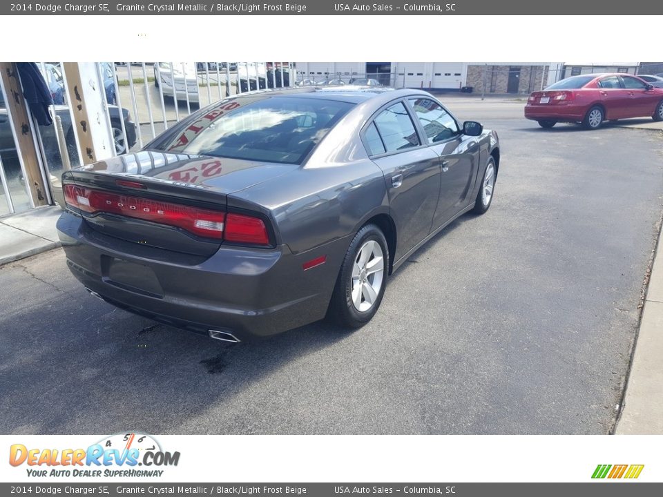 2014 Dodge Charger SE Granite Crystal Metallic / Black/Light Frost Beige Photo #3