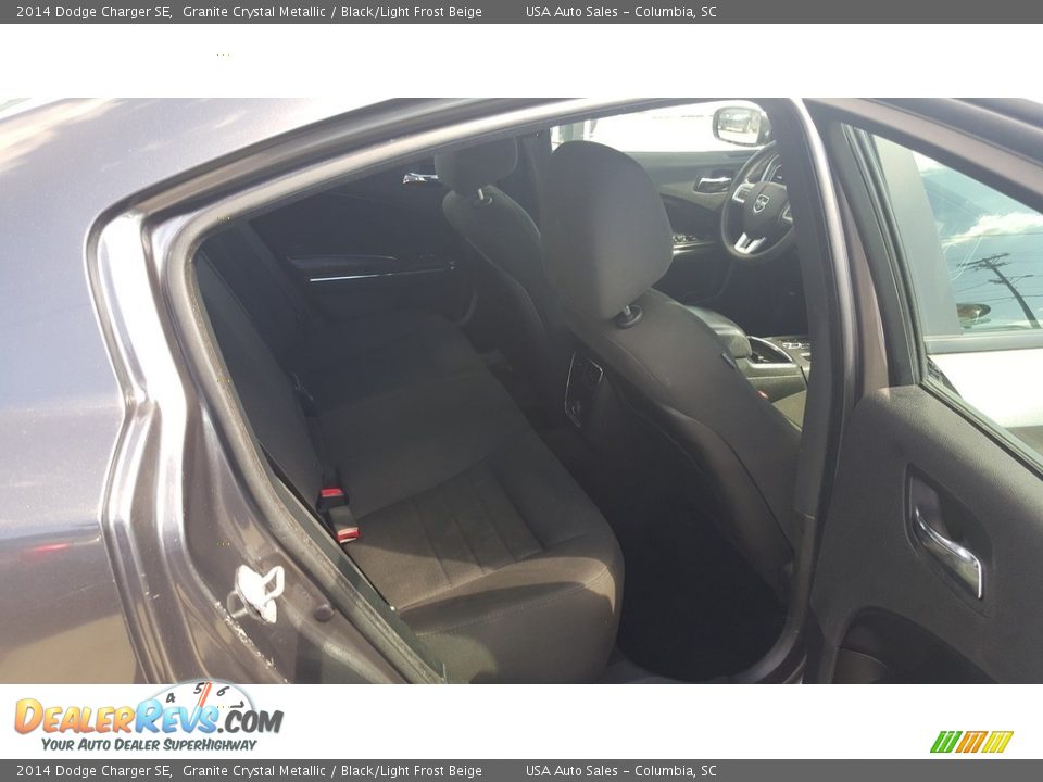 2014 Dodge Charger SE Granite Crystal Metallic / Black/Light Frost Beige Photo #12