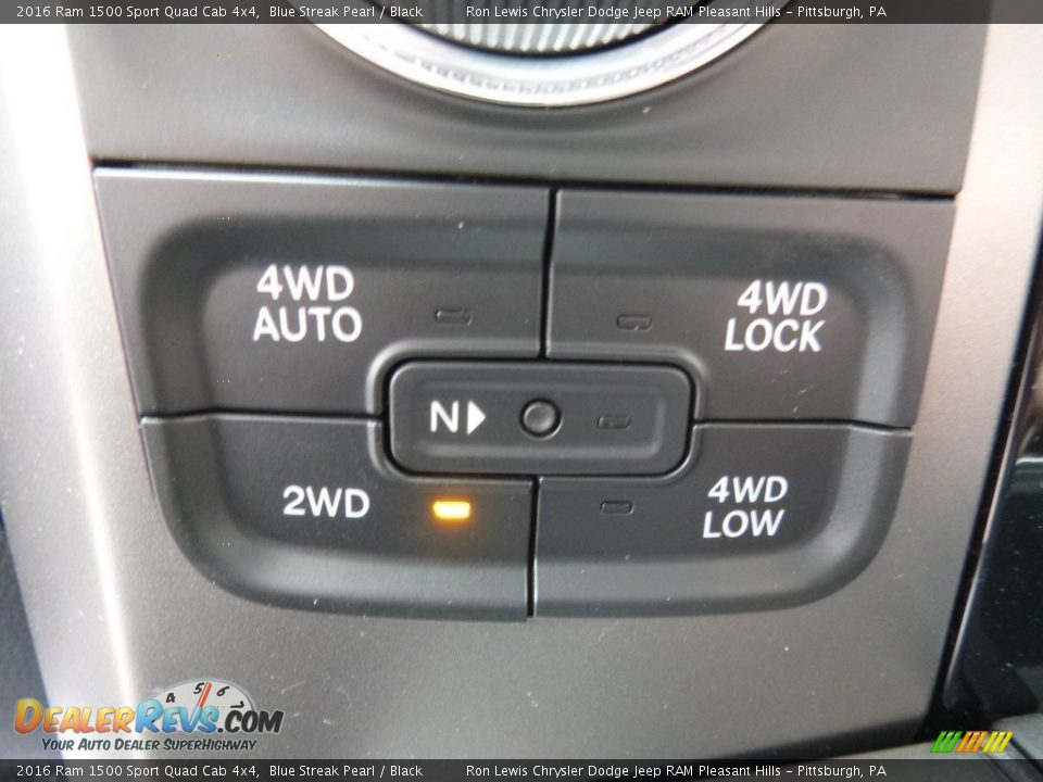 2016 Ram 1500 Sport Quad Cab 4x4 Blue Streak Pearl / Black Photo #17