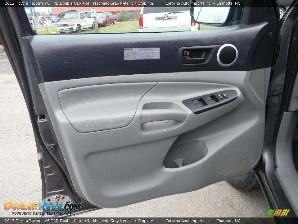 2013 Toyota Tacoma V6 TRD Double Cab 4x4 Magnetic Gray Metallic / Graphite Photo #17
