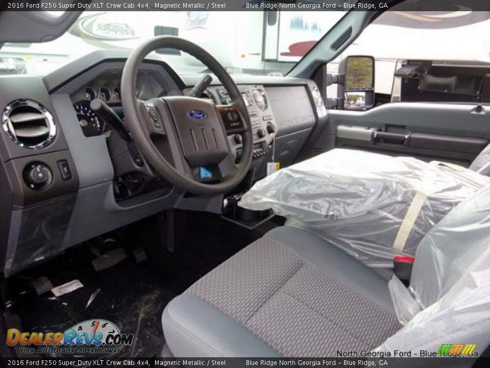2016 Ford F250 Super Duty XLT Crew Cab 4x4 Magnetic Metallic / Steel Photo #28