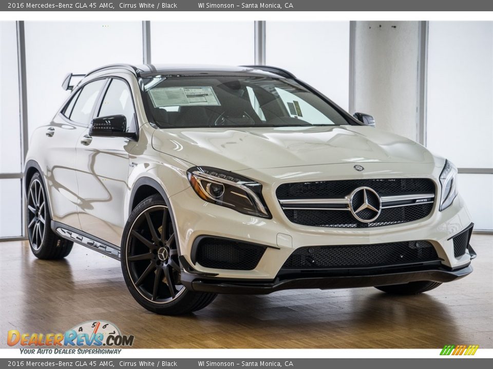 Front 3/4 View of 2016 Mercedes-Benz GLA 45 AMG Photo #12