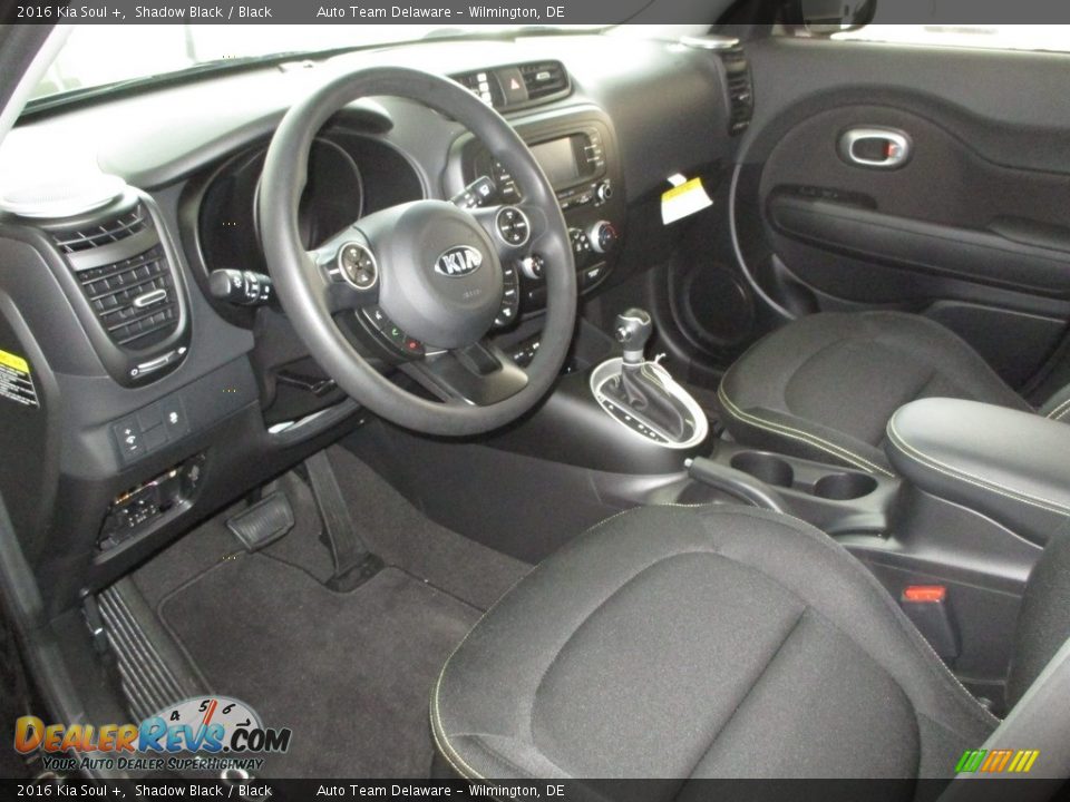 Black Interior - 2016 Kia Soul + Photo #8