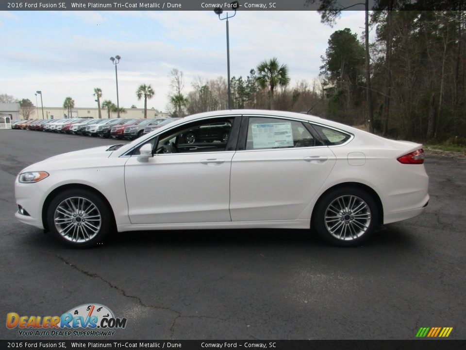 2016 Ford Fusion SE White Platinum Tri-Coat Metallic / Dune Photo #7