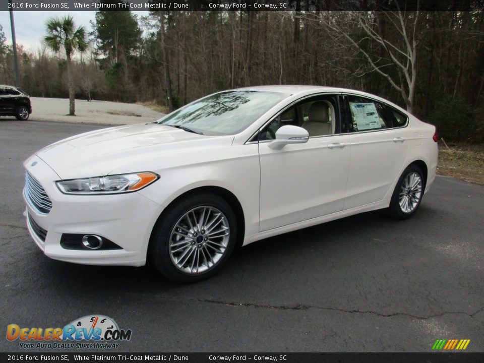 2016 Ford Fusion SE White Platinum Tri-Coat Metallic / Dune Photo #8