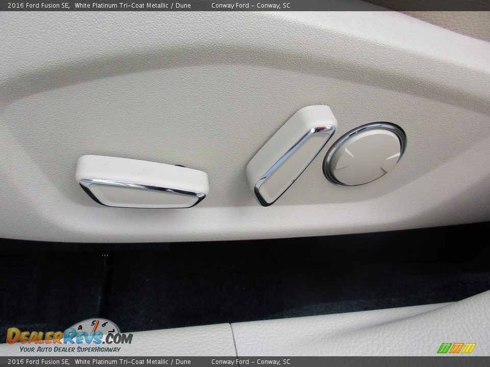 2016 Ford Fusion SE White Platinum Tri-Coat Metallic / Dune Photo #15