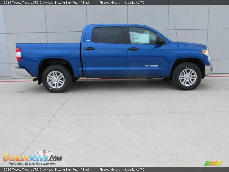 Blazing Blue Pearl 2016 Toyota Tundra SR5 CrewMax Photo #3