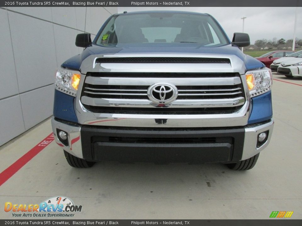 2016 Toyota Tundra SR5 CrewMax Blazing Blue Pearl / Black Photo #8