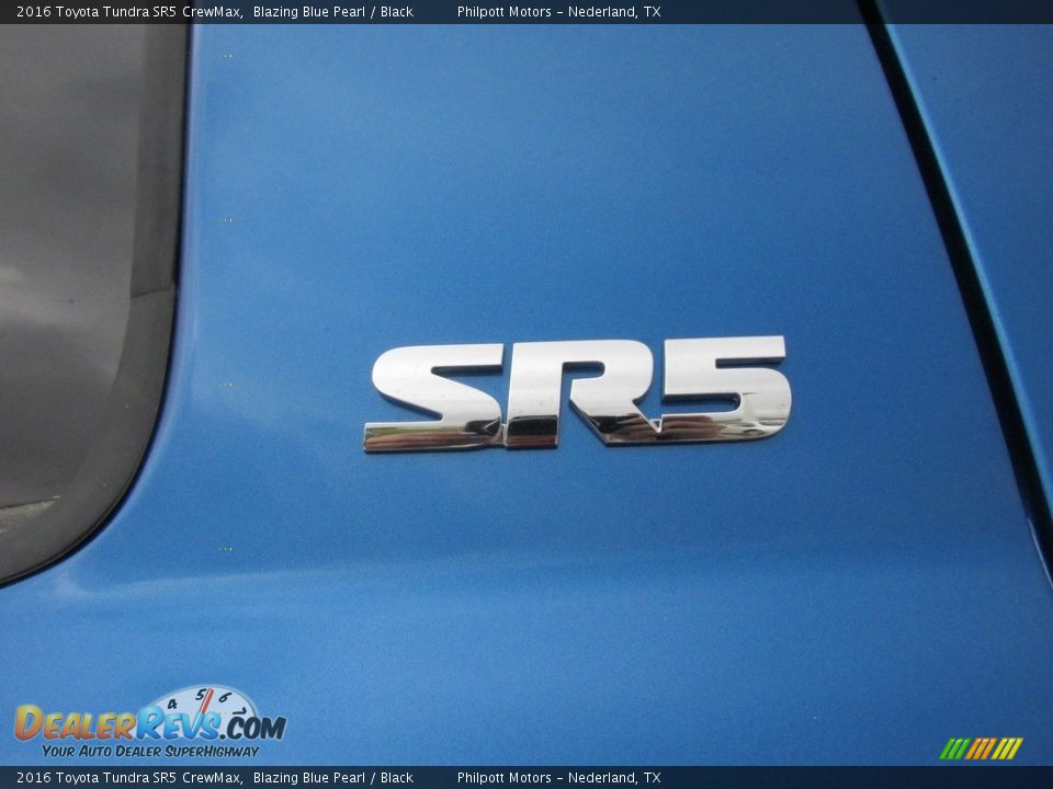 2016 Toyota Tundra SR5 CrewMax Logo Photo #14