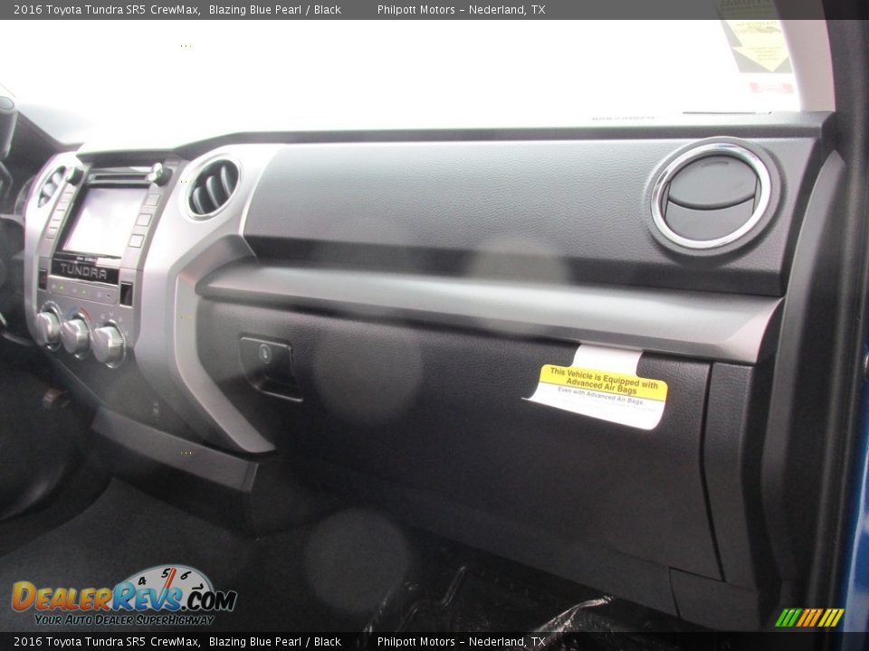 2016 Toyota Tundra SR5 CrewMax Blazing Blue Pearl / Black Photo #15
