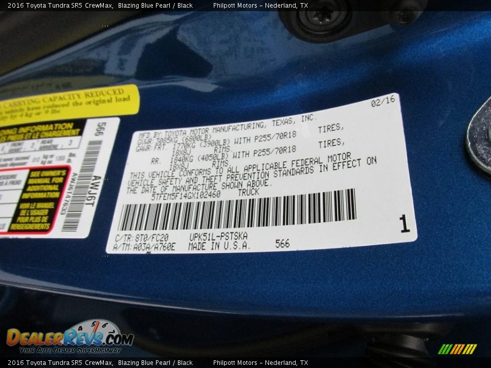 2016 Toyota Tundra SR5 CrewMax Blazing Blue Pearl / Black Photo #29