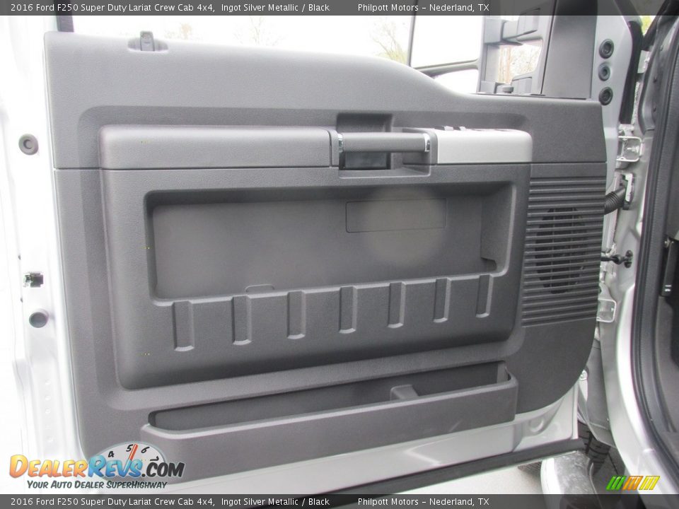 2016 Ford F250 Super Duty Lariat Crew Cab 4x4 Ingot Silver Metallic / Black Photo #21