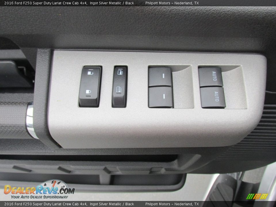 2016 Ford F250 Super Duty Lariat Crew Cab 4x4 Ingot Silver Metallic / Black Photo #23