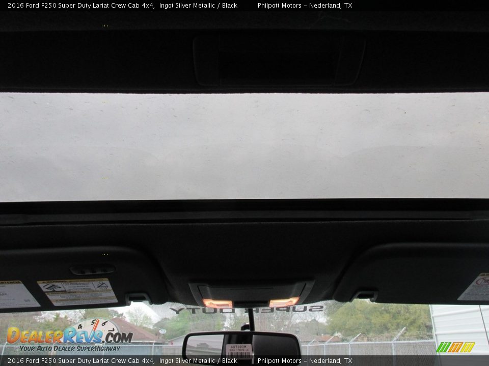 2016 Ford F250 Super Duty Lariat Crew Cab 4x4 Ingot Silver Metallic / Black Photo #26