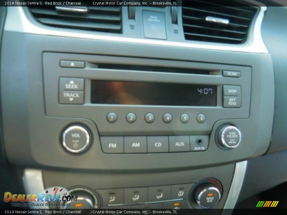 2014 Nissan Sentra S Red Brick / Charcoal Photo #19