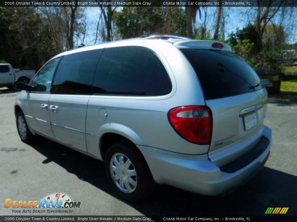 2006 Chrysler Town & Country Limited Bright Silver Metallic / Medium Slate Gray Photo #3