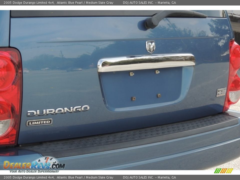 2005 Dodge Durango Limited 4x4 Atlantic Blue Pearl / Medium Slate Gray Photo #9
