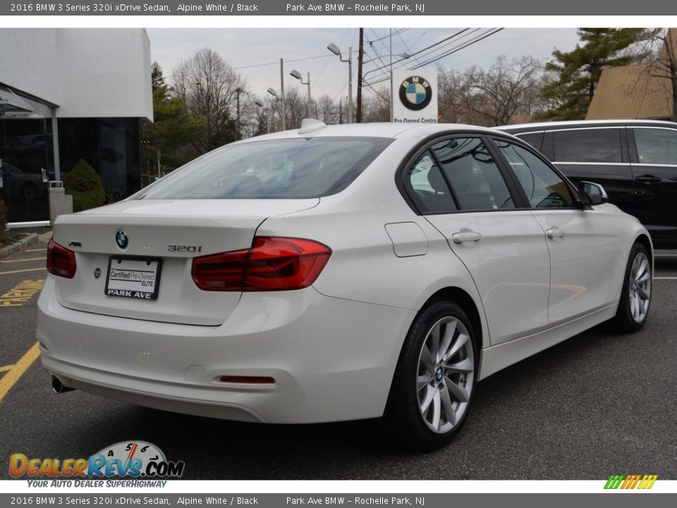 2016 BMW 3 Series 320i xDrive Sedan Alpine White / Black Photo #3