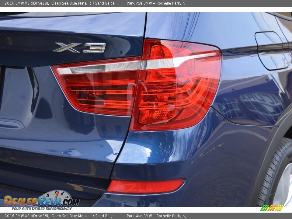 2016 BMW X3 xDrive28i Deep Sea Blue Metallic / Sand Beige Photo #23