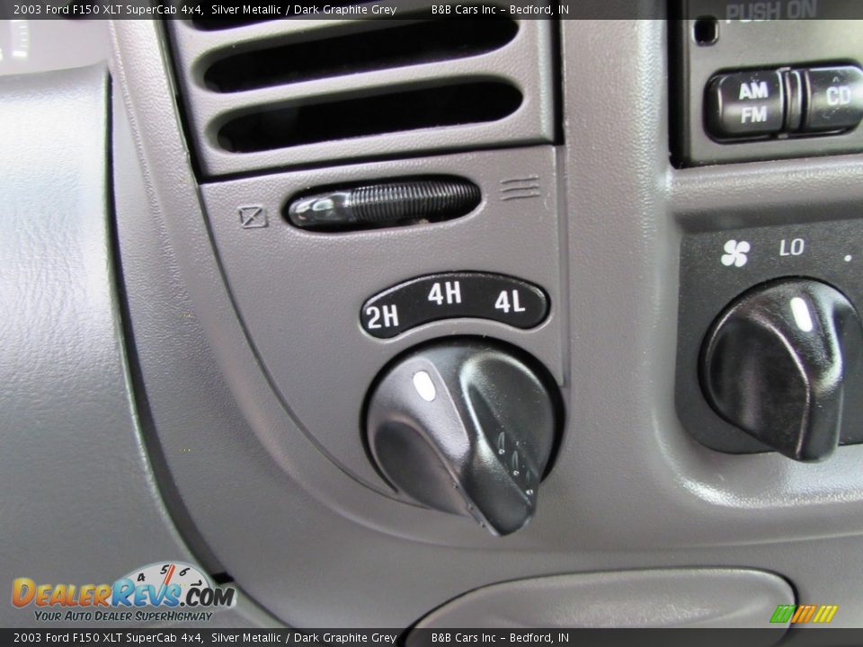 2003 Ford F150 XLT SuperCab 4x4 Silver Metallic / Dark Graphite Grey Photo #28