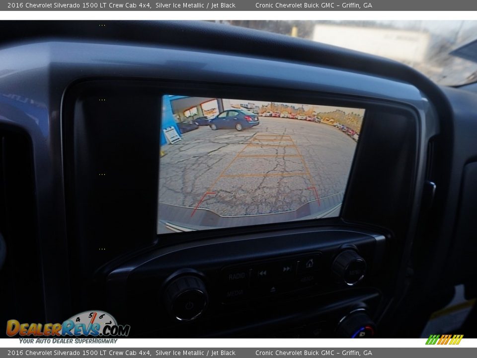 2016 Chevrolet Silverado 1500 LT Crew Cab 4x4 Silver Ice Metallic / Jet Black Photo #16