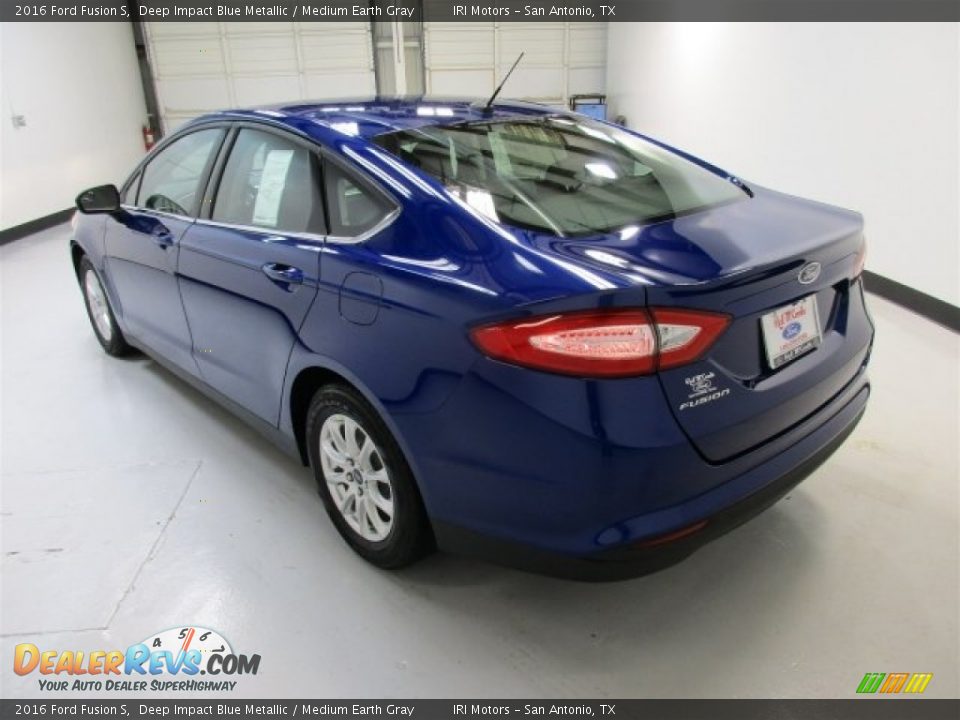 2016 Ford Fusion S Deep Impact Blue Metallic / Medium Earth Gray Photo #8