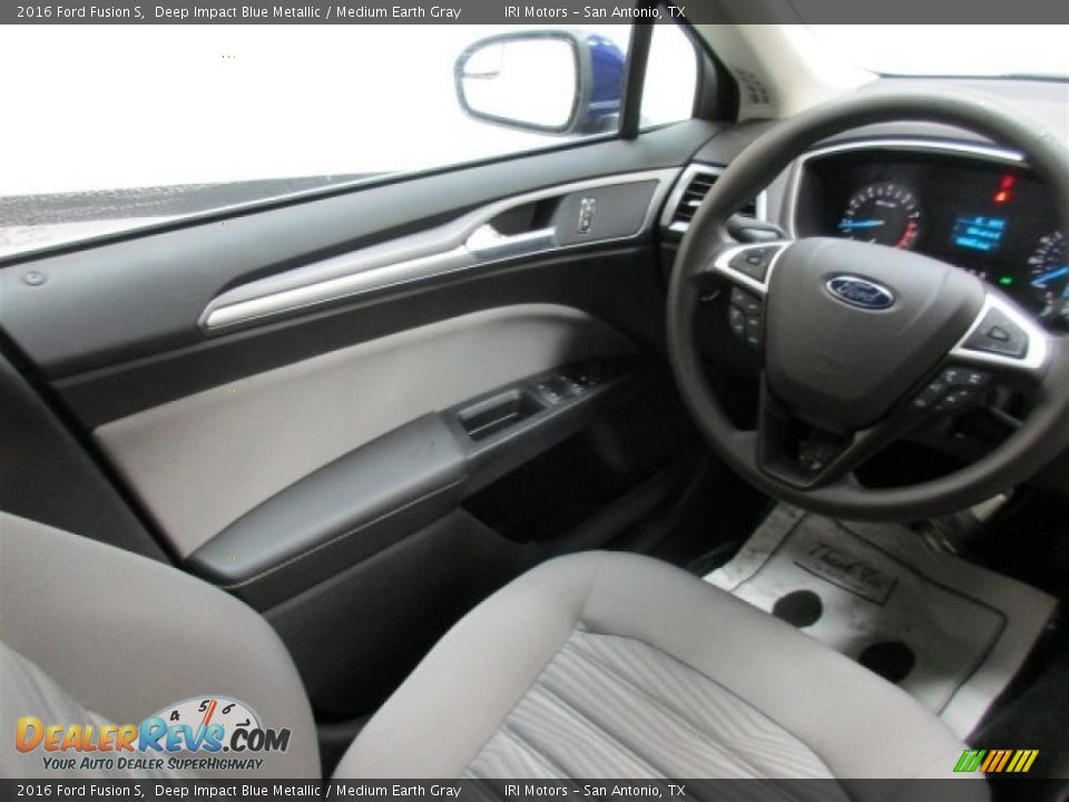2016 Ford Fusion S Deep Impact Blue Metallic / Medium Earth Gray Photo #13
