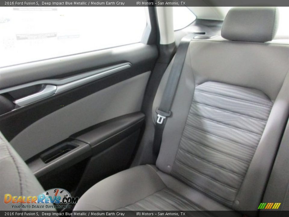 2016 Ford Fusion S Deep Impact Blue Metallic / Medium Earth Gray Photo #17