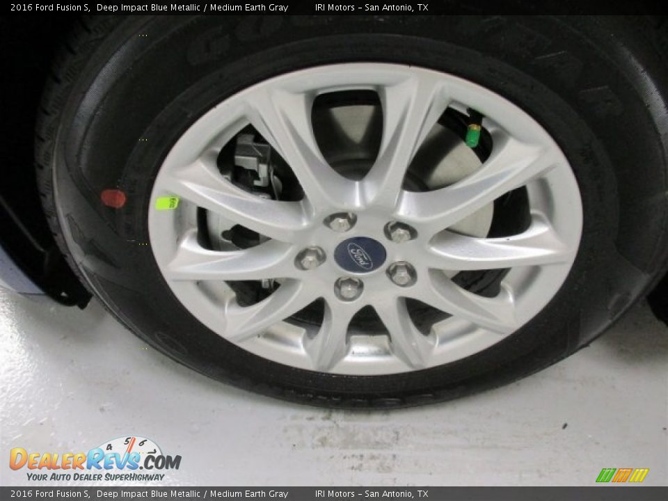 2016 Ford Fusion S Deep Impact Blue Metallic / Medium Earth Gray Photo #24