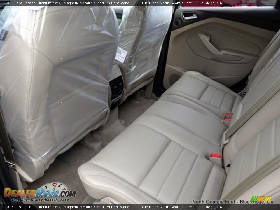 2016 Ford Escape Titanium 4WD Magnetic Metallic / Medium Light Stone Photo #31