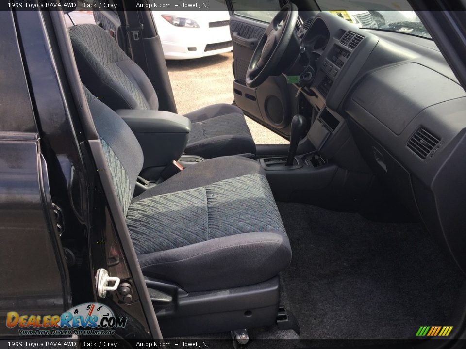 1999 Toyota RAV4 4WD Black / Gray Photo #28