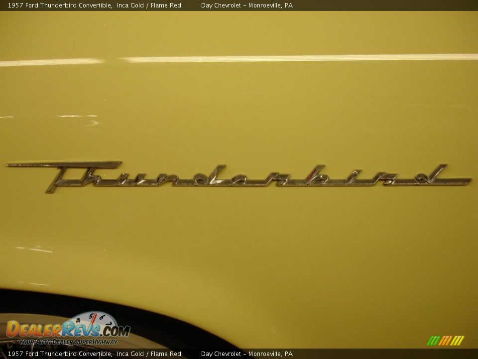 1957 Ford Thunderbird Convertible Inca Gold / Flame Red Photo #19