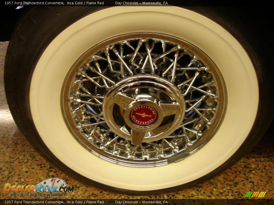 1957 Ford Thunderbird Convertible Inca Gold / Flame Red Photo #21