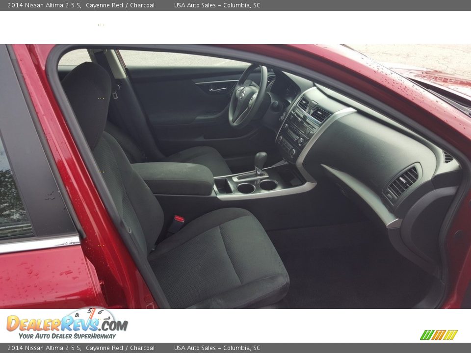 2014 Nissan Altima 2.5 S Cayenne Red / Charcoal Photo #13