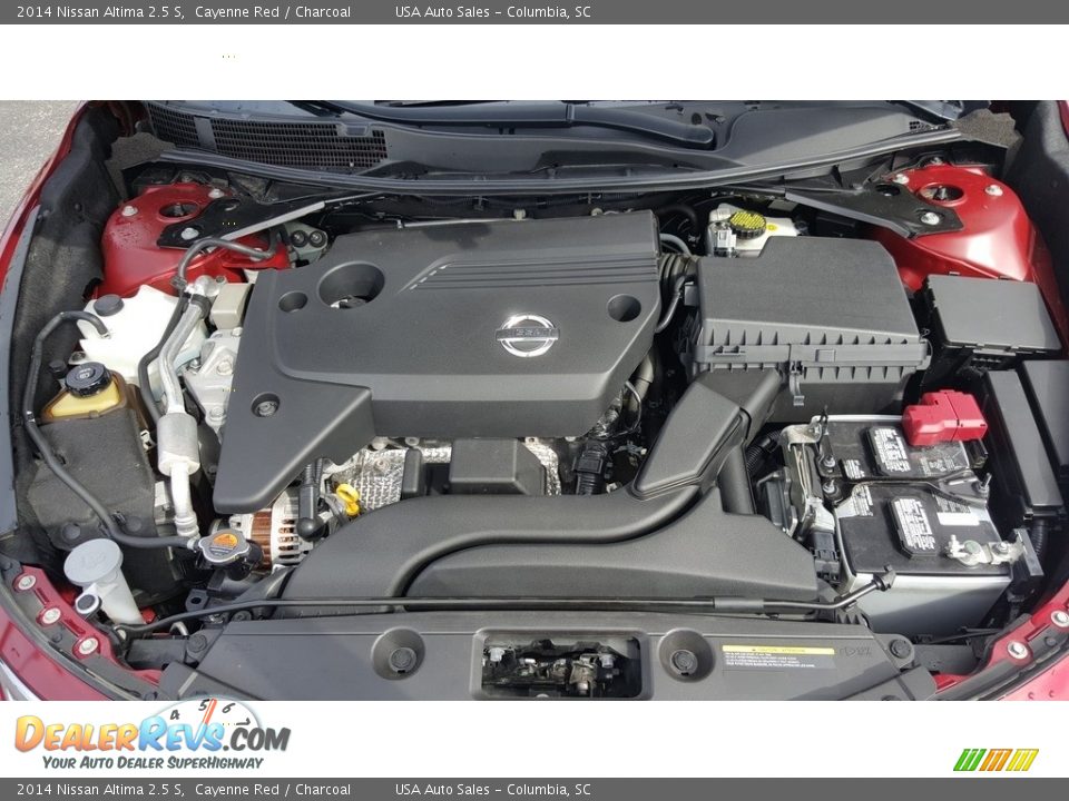 2014 Nissan Altima 2.5 S Cayenne Red / Charcoal Photo #15