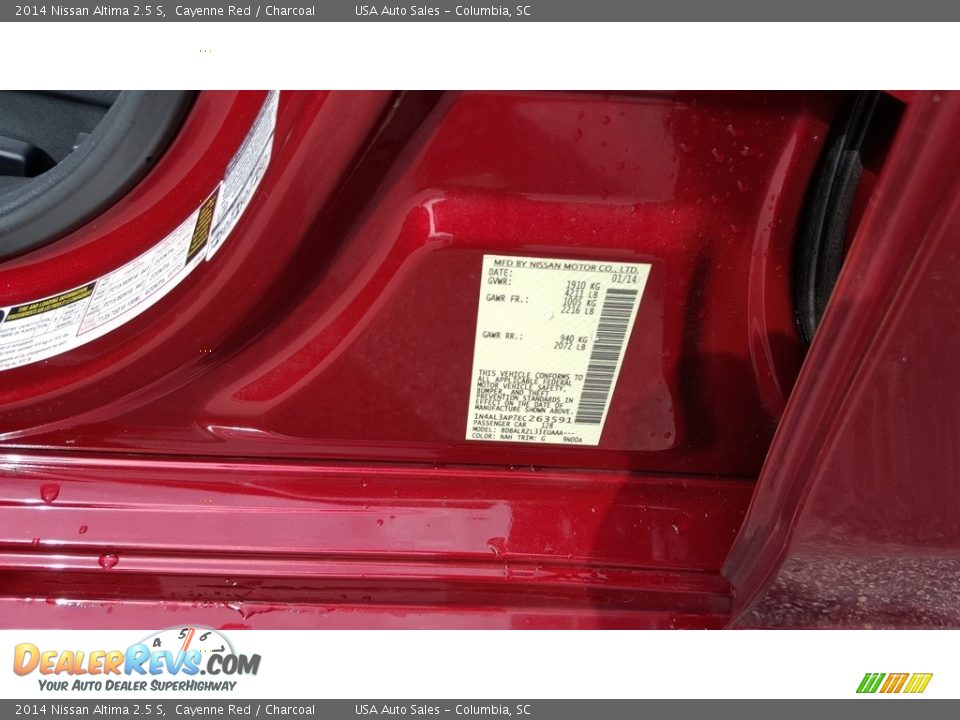 2014 Nissan Altima 2.5 S Cayenne Red / Charcoal Photo #16