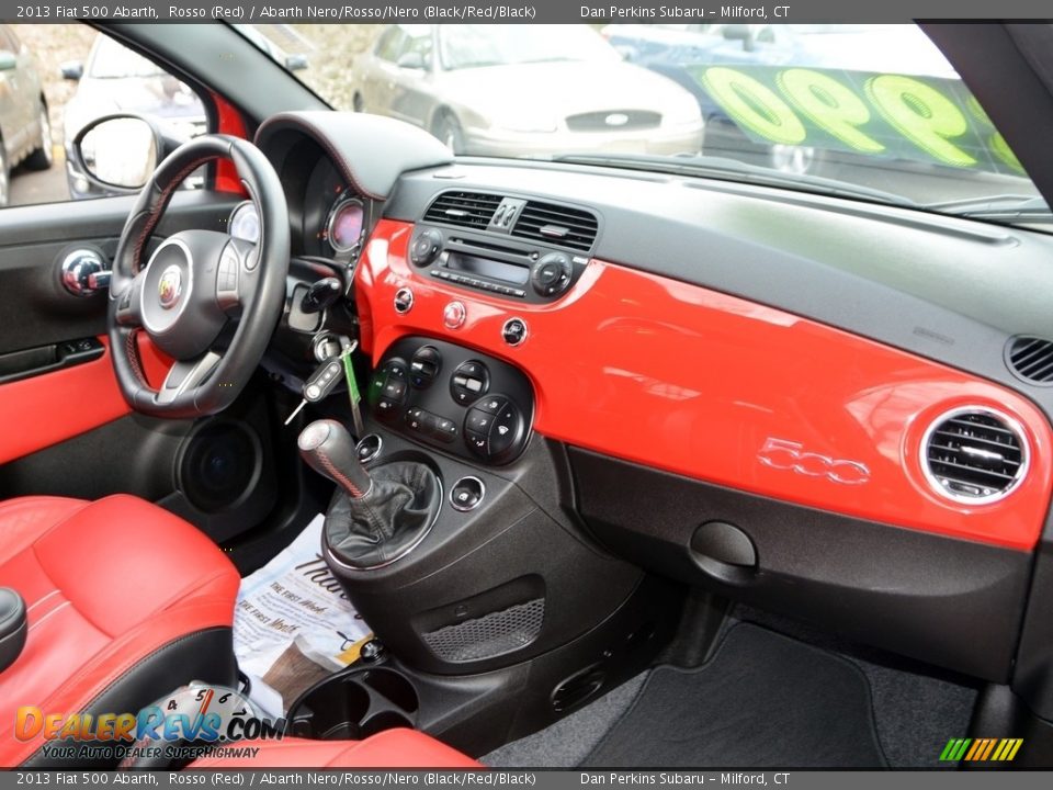2013 Fiat 500 Abarth Rosso (Red) / Abarth Nero/Rosso/Nero (Black/Red/Black) Photo #9