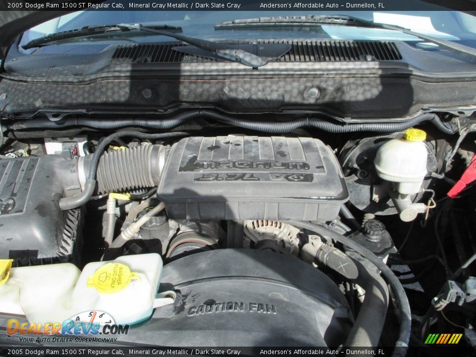 2005 Dodge Ram 1500 ST Regular Cab Mineral Gray Metallic / Dark Slate Gray Photo #13