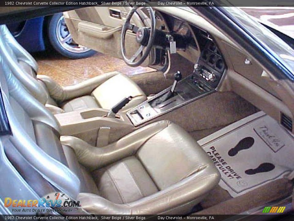 Silver Beige Interior - 1982 Chevrolet Corvette Collector Edition Hatchback Photo #7