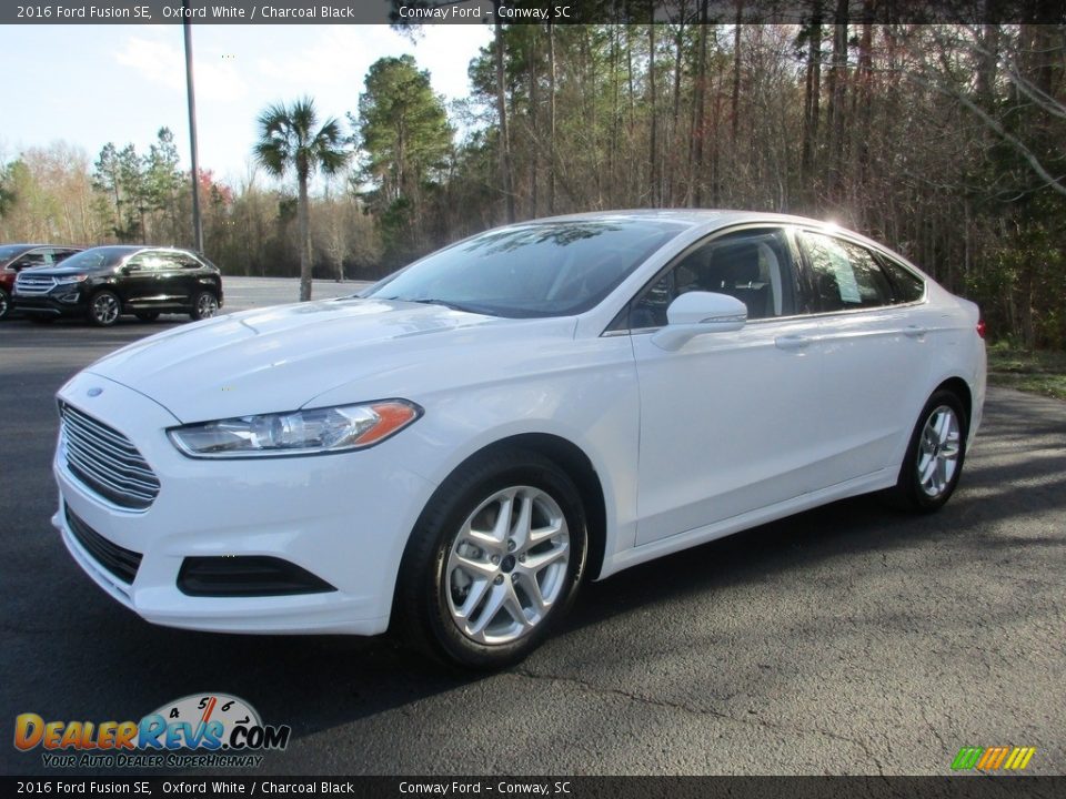 2016 Ford Fusion SE Oxford White / Charcoal Black Photo #8