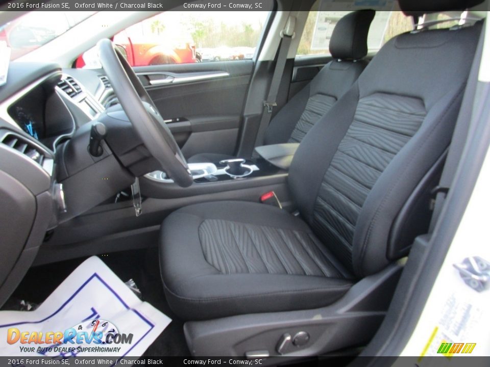 2016 Ford Fusion SE Oxford White / Charcoal Black Photo #15